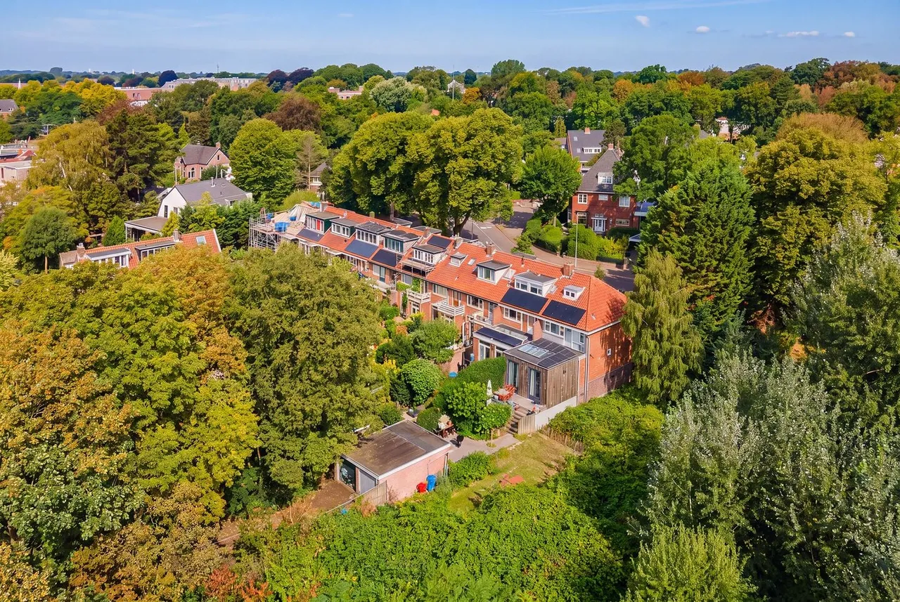 Tussenwoning te koop: Wüstelaan 50, Santpoort-Zuid