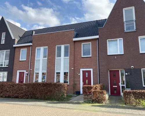 Huurwoning: Wyandottelaan 24 in Barneveld - €1.675 per maand - 121m²