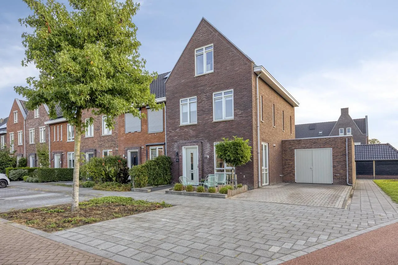 Hoekwoning te koop: Wyandottelaan 25, Barneveld