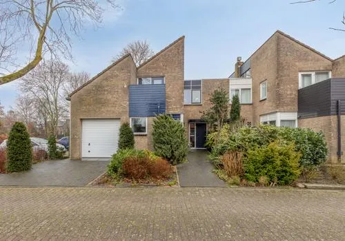 Twee-onder-één-kap te koop: Zaan 1, Koningshof Pijnacker