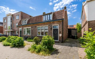 Twee-onder-één-kap te koop: Zaandammerstraat 46, Molenbuurt Wormer