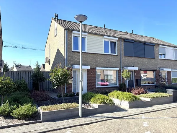 Hoekwoning te koop: Zadelmakerslaan 10, Kern Heythuysen Heythuysen