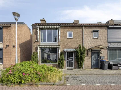 Hoekwoning te koop: Zalmstraat 11, Visserijbuurt Tilburg