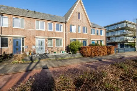 Tussenwoning te koop: Zambezilaan 180, Afrika Purmerend