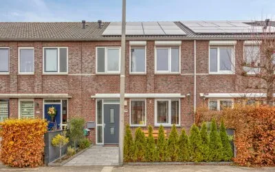 Tussenwoning te koop: Zambezilaan 236, Afrika Purmerend