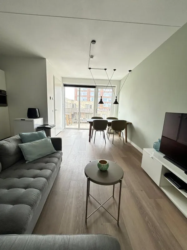 Home for rent: Zamenhofstraat, Rond de Energiecentrale 'S-Gravenhage