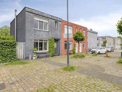 Hoekwoning te koop: Zandbergdwarsstraat 14, Zandberg Breda