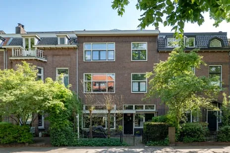 Tussenwoning te koop: Zandberglaan 14, Zandberg Breda