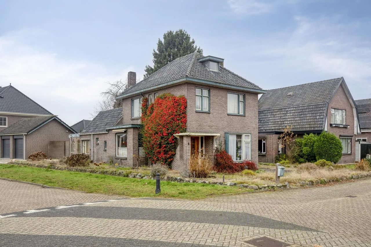 Vrijstaande woning te koop: Zandbergstraat 6, Valkenswaard