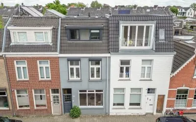 Tussenwoning te koop: Zandbergweg 111, Zandberg Breda