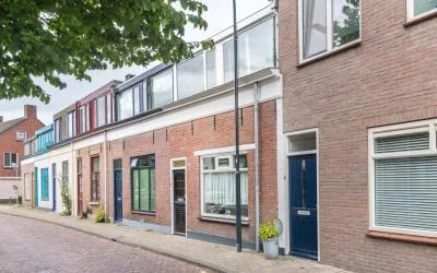 Tussenwoning te koop: Zandbergweg 12, Breda