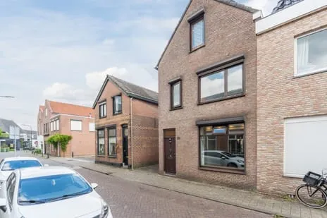 Semi-detached for sale: Zandbergweg 133, Zandberg Breda