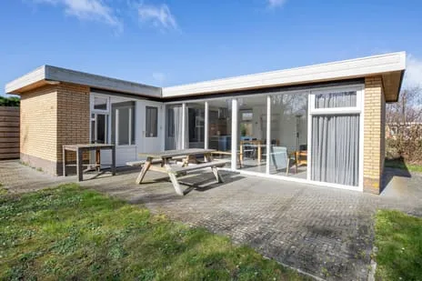 Twee-onder-één-kap te koop: Zanddijk 200, De Cocksdorp