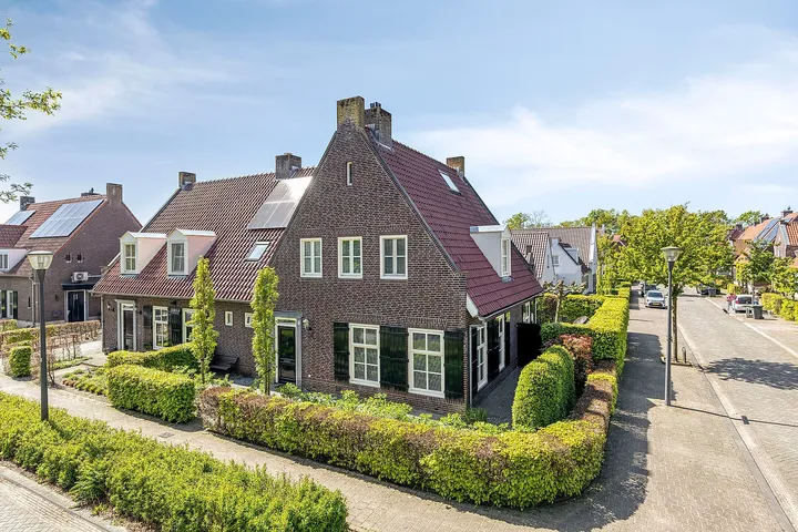 Twee-onder-één-kap te koop: Zandershoeve 36, Stepekolk Helmond
