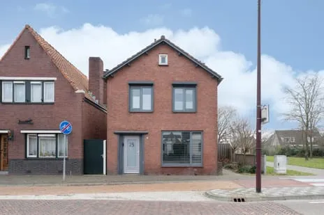 Vrijstaande woning te koop: Zandeweg 25, Oudenbosch-Centrum Oudenbosch