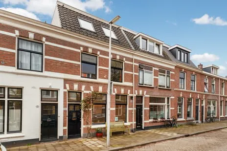 Tussenwoning te koop: Zandhofsestraat 75, Wittevrouwen Utrecht