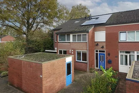 Tussenwoning te koop: Zandhorstlaan 255, De Thij Oldenzaal