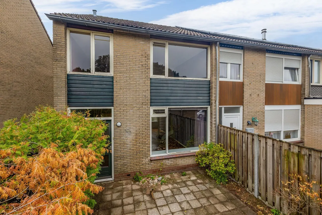 Hoekwoning te koop: Zandhorstlaan 6, Oldenzaal