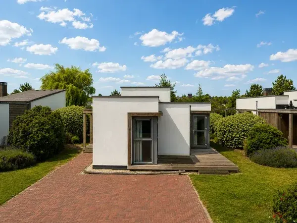Vrijstaande woning te koop: Zandinghe 13, Ouddorp oude nieuwlandseweg Ouddorp