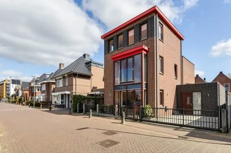 Vrijstaande woning te koop: Zandoever 11, Nieuw Vreeswijk Nieuwegein