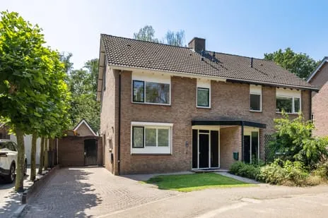 Semi-detached for sale: Zandstraat 19, Molenhoek Rosmalen
