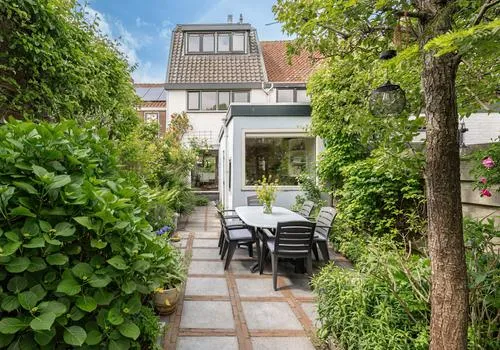 Terraced house for sale: Zandstraat 96, Binnenstad Culemborg