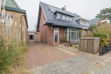 Hoekwoning te koop: Zandvoortselaan 131, Zandvoortselaan Zandvoort