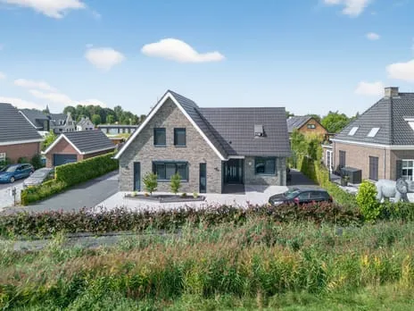 Vrijstaande woning te koop: Zandweg 10, Achthuizen buitengebied Achthuizen
