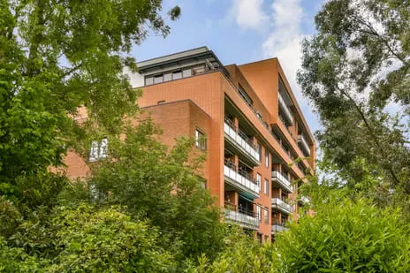 Appartement te koop: Zanglijsterstraat 155, Zuiderpark Rotterdam