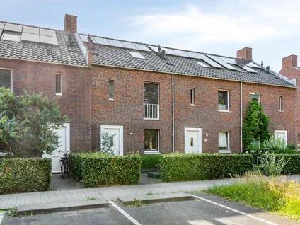 Tussenwoning te koop: Zebrakever 26, Verspreide huizen Son Son En Breugel