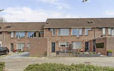 Tussenwoning te koop: Zebraspoor 487, Zebraspoor Maarssen