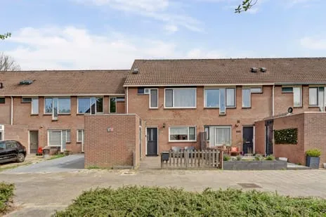Tussenwoning te koop: Zebraspoor 487, Zebraspoor Maarssen