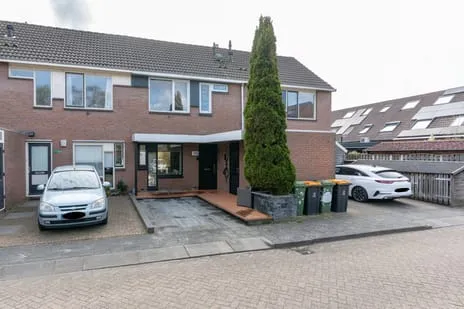 Tussenwoning te koop: Zebraspoor 704, Zebraspoor Maarssen