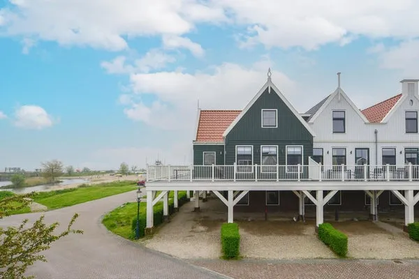 Woning te koop: Zeedijk 2-227, Uitdam Uitdam