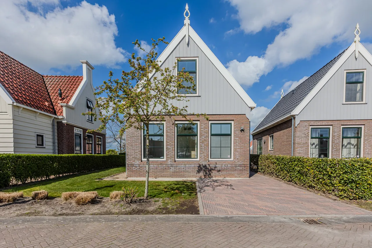 Vrijstaande woning te koop: Zeedijk 2-303, Uitdam