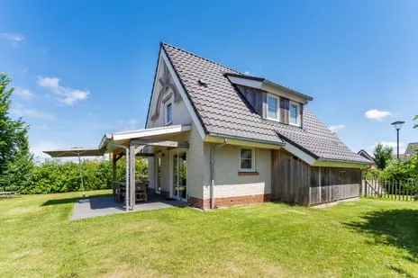 Detached house for sale: Zeedijk 24-457, Verspreide huizen Nieuwvliet Nieuwvliet