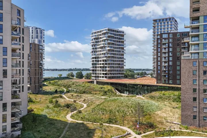 Appartement te koop: Zeeduinweg 618, Duin Zuid Almere