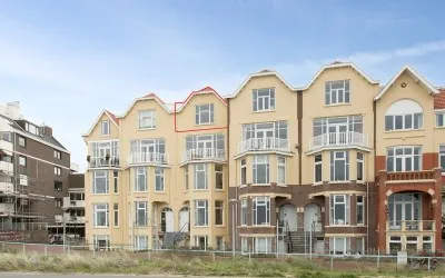 Studio te koop: Zeekant 45C, Scheveningen Badplaats 'S-Gravenhage