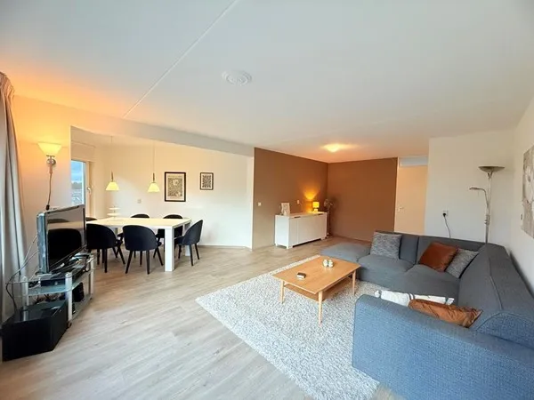Appartement te huur: Zeelandiahoeve 275, Landschappenbuurt Amstelveen