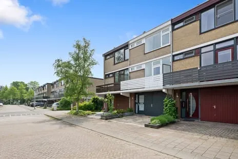 Tussenwoning te koop: Zeemanstraat 37, Dorrestein-Noord Nieuwerkerk Aan Den Ijssel