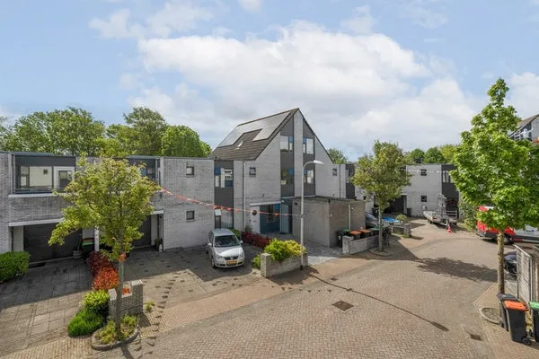 Tussenwoning te koop: Zeester 45, Rijnsoever-Oost Katwijk