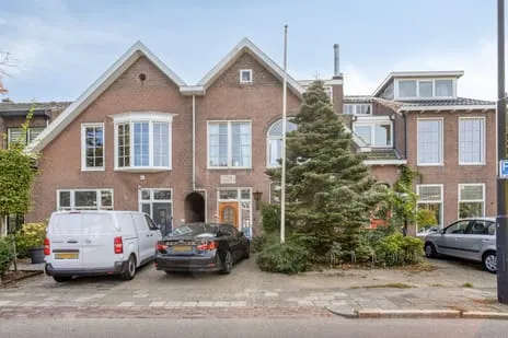 Tussenwoning te koop: Zeestraat 110, Vondellaan Beverwijk