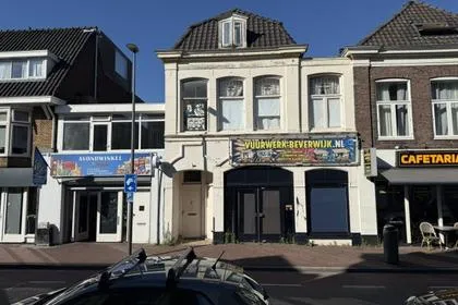 Terraced house for sale: Zeestraat 13, Koningstraat Beverwijk
