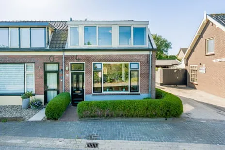 Hoekwoning te koop: Zeestraat 215, Zeeburg Noordwijkerhout