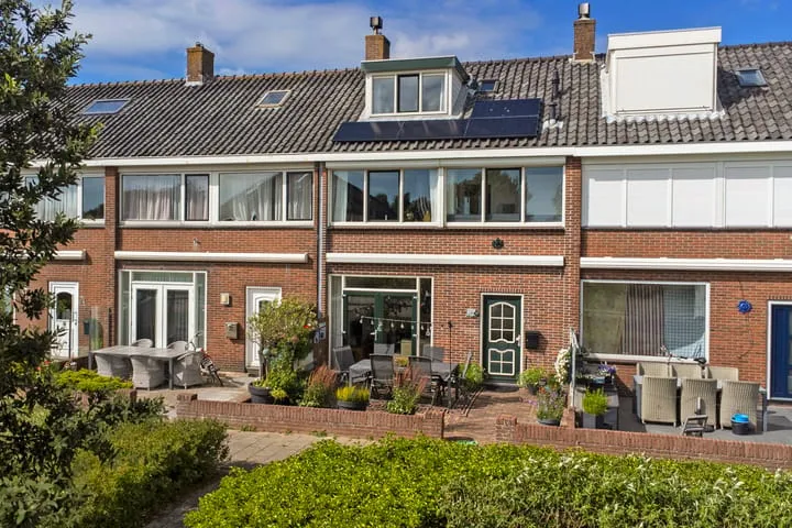 Tussenwoning te koop: Zeeweg 30, Zuid I en II Egmond Aan Zee