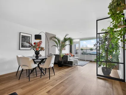 Appartement te koop: Zeezigt 312, Diemen