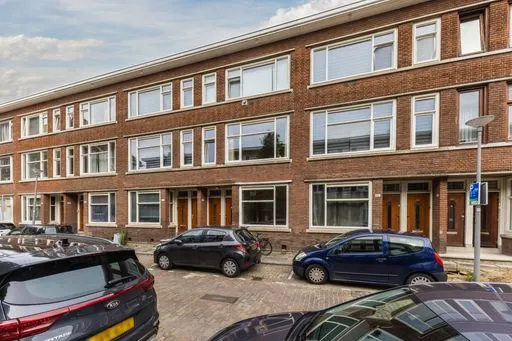 Tussenwoning te koop: Zegenstraat 101, Oud Charlois Rotterdam