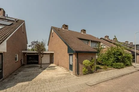 Tussenwoning te koop: Zeggegors 16, Mijnsheerenland Woonkern Mijnsheerenland