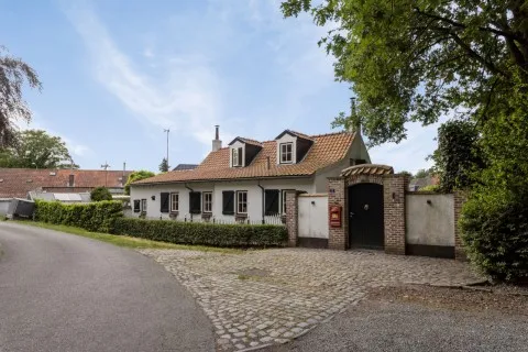Detached house for sale: Zeildijk 2, Linie Hulst