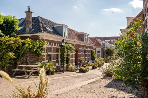 Tussenwoning te koop: Zeilstraat 123, 'S-Gravenhage